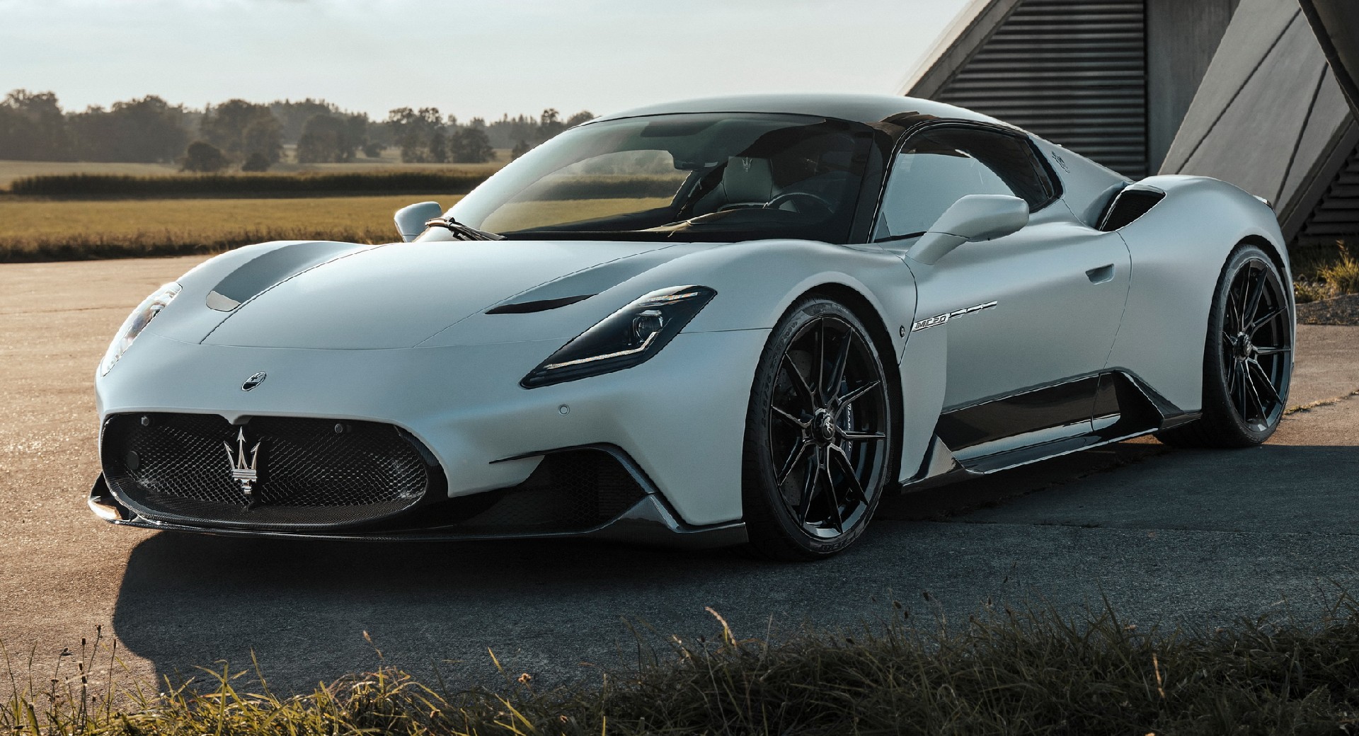 Maserati MC20